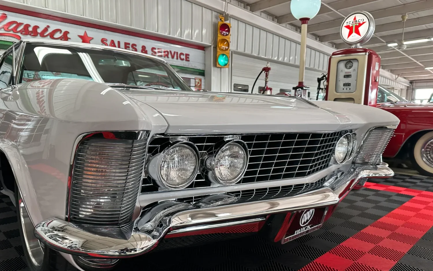 1964-buick-riviera (61)