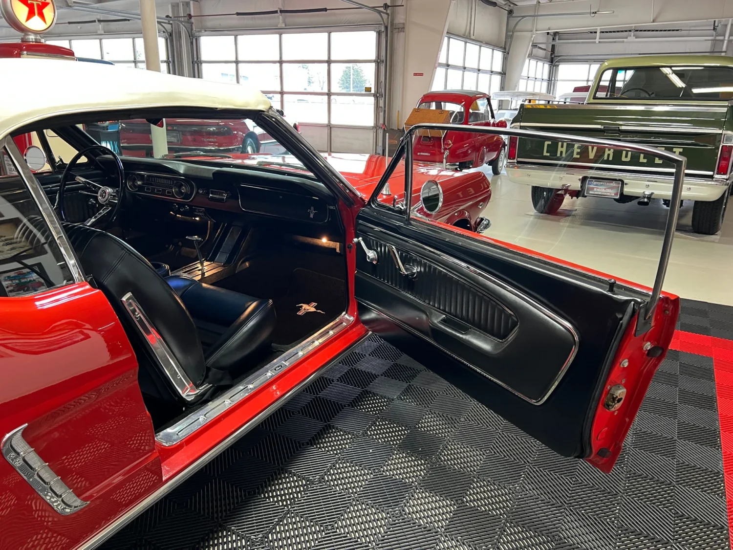 1965-ford-mustang (19)